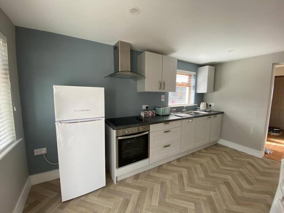 Luxury Holiday Rental With Sea Views On The Wild Atlantic Way 트롤리 외부 사진